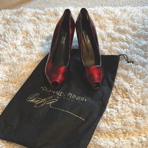Gorgeous Donald J.Pliner shoes